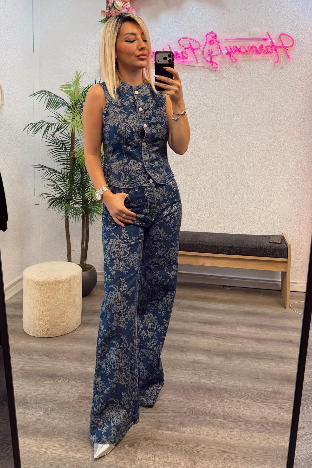 Çiçek Desenli Denim Yelek & Pantolon İkili Takım