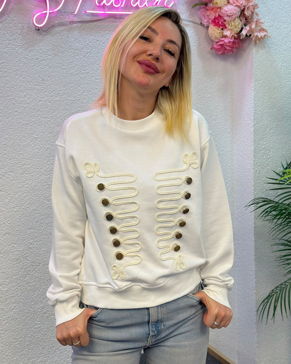 Kadın Ekru Gold Düğme Detaylı Sweatshirt