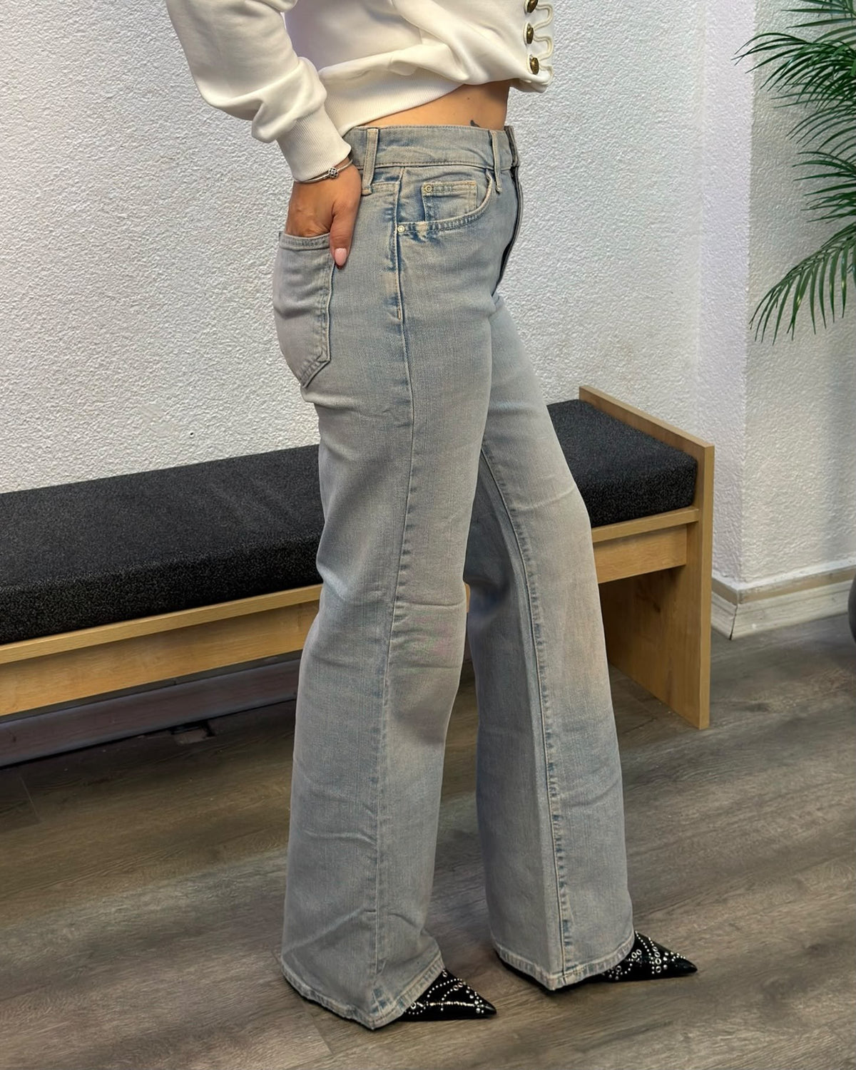 Kadın Açık Mavi Geniş Paça Jean