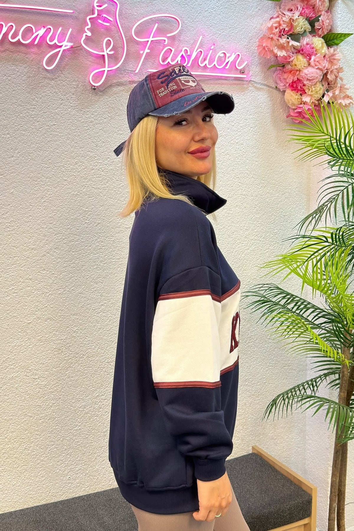 Kadın Lacivert New York Knicks Baskılı Fermuarlı Sweatshirt