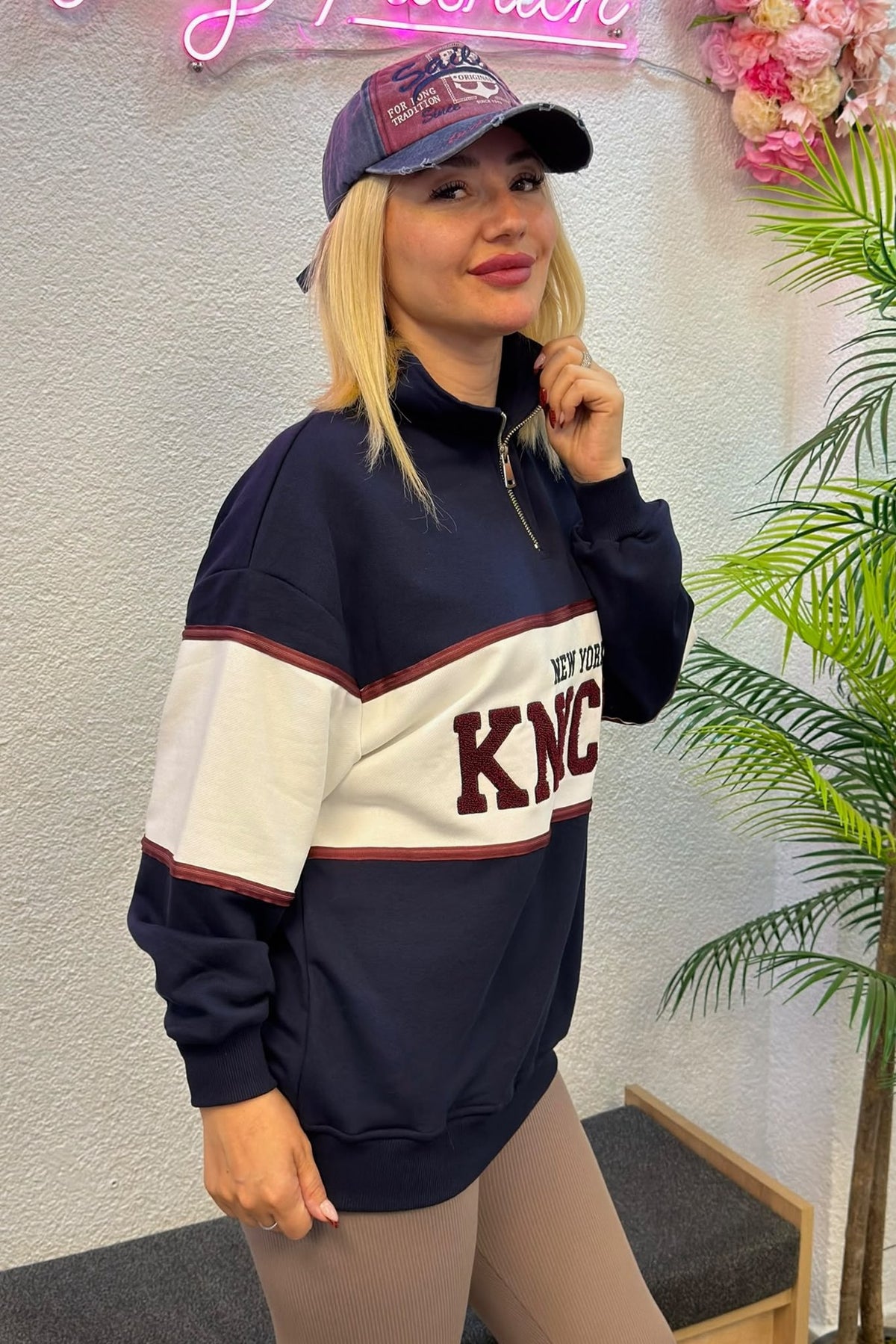 Kadın Lacivert New York Knicks Baskılı Fermuarlı Sweatshirt