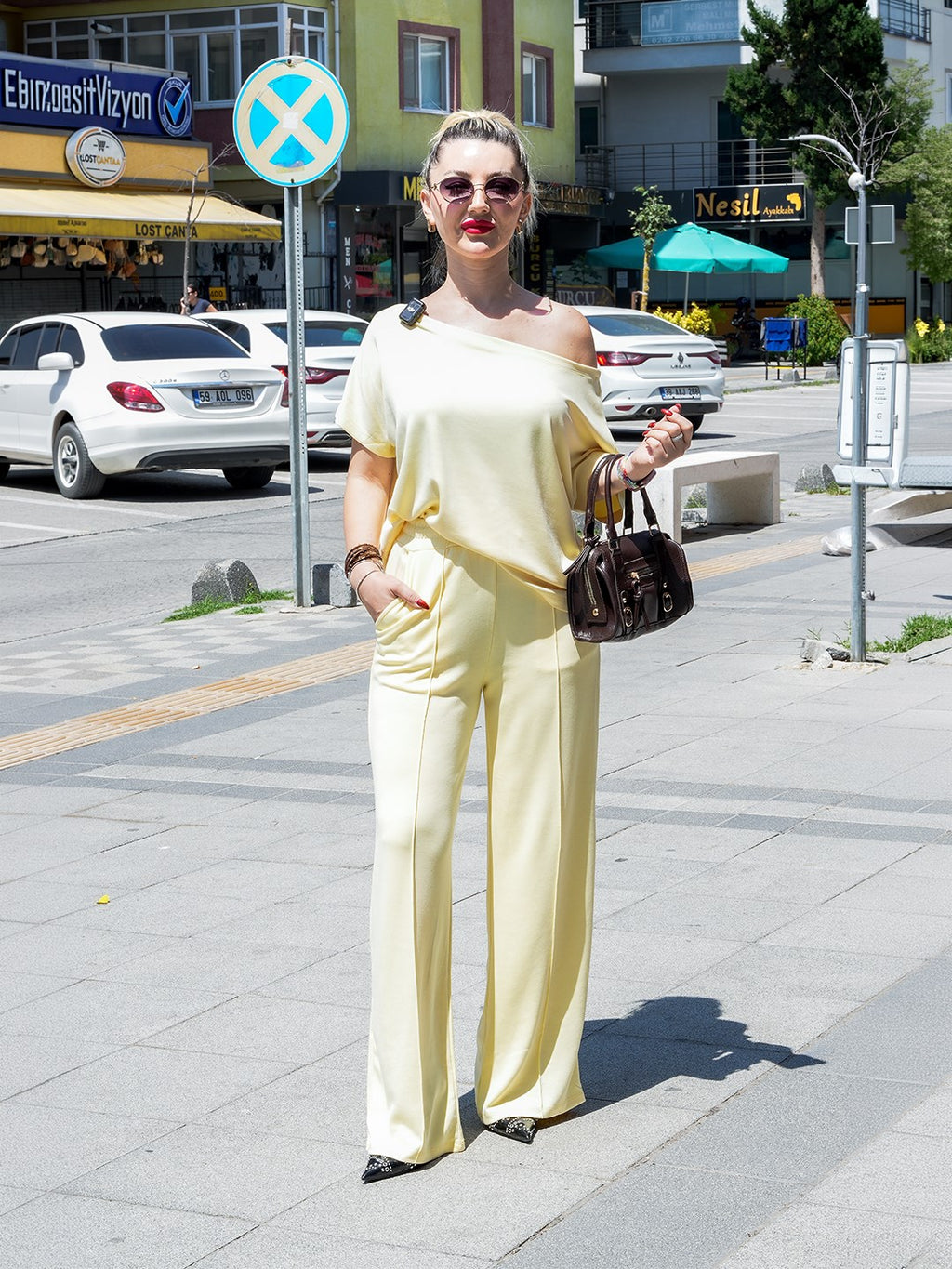 MODAL SARI ALT-ÜST TAKIM